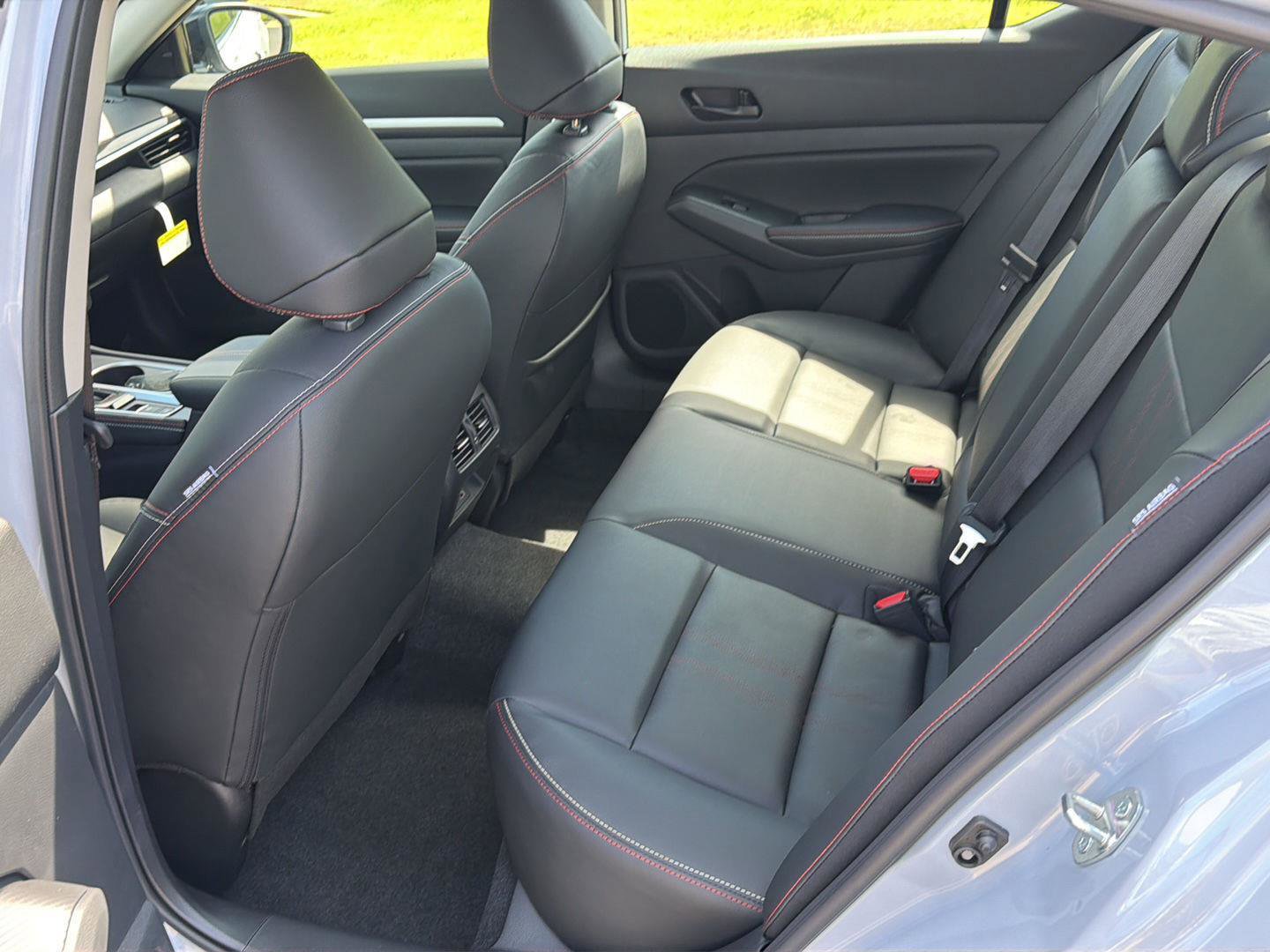 New 2026 Nissan Altima 2.5 SR w/ SR Premium Package FWD image 11