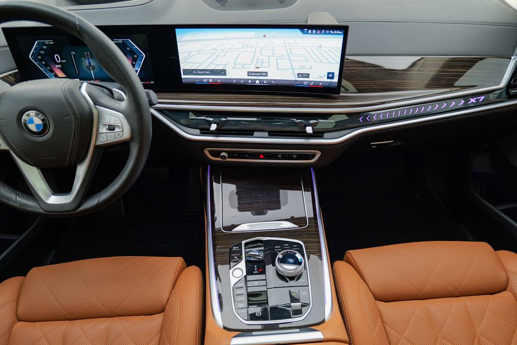 Used 2024 BMW X7 xDrive40i w/ Executive Package AWD/4WD image 53