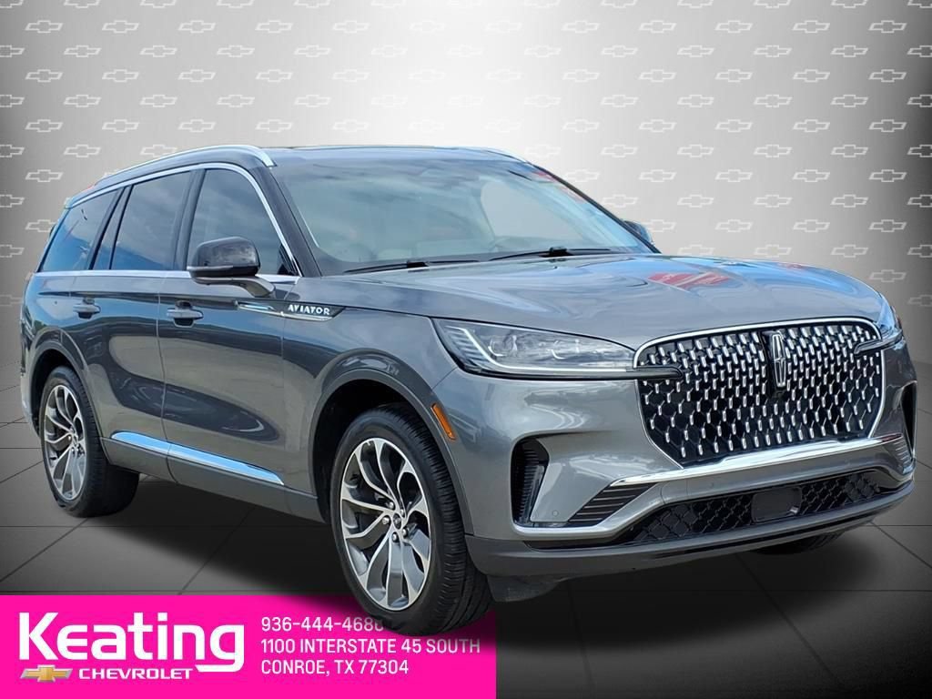 Used 2025 Lincoln Aviator Reserve w/ Illumination Package RWD image 1