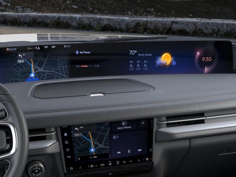 New 2026 Lincoln Navigator Reserve w/ Jet Appearance Package AWD/4WD image 14