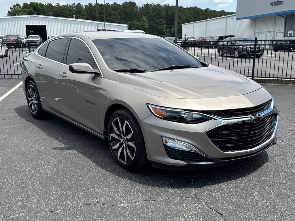 Used 2022 Chevrolet Malibu RS FWD image 4