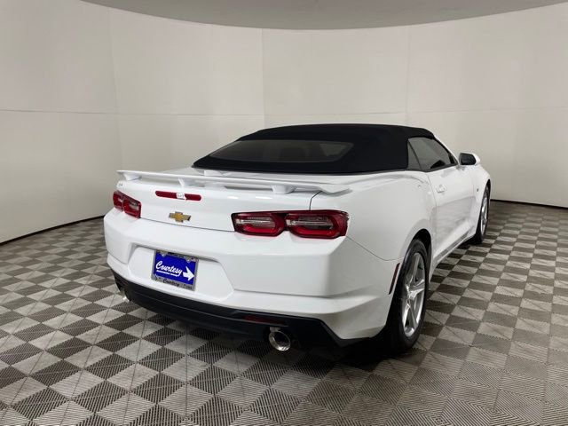 New 2024 Chevrolet Camaro LT image 7