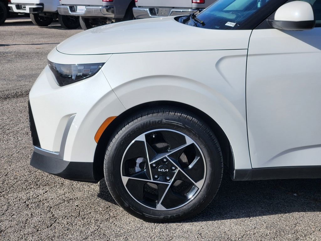 Used 2023 Kia Soul EX FWD image 8