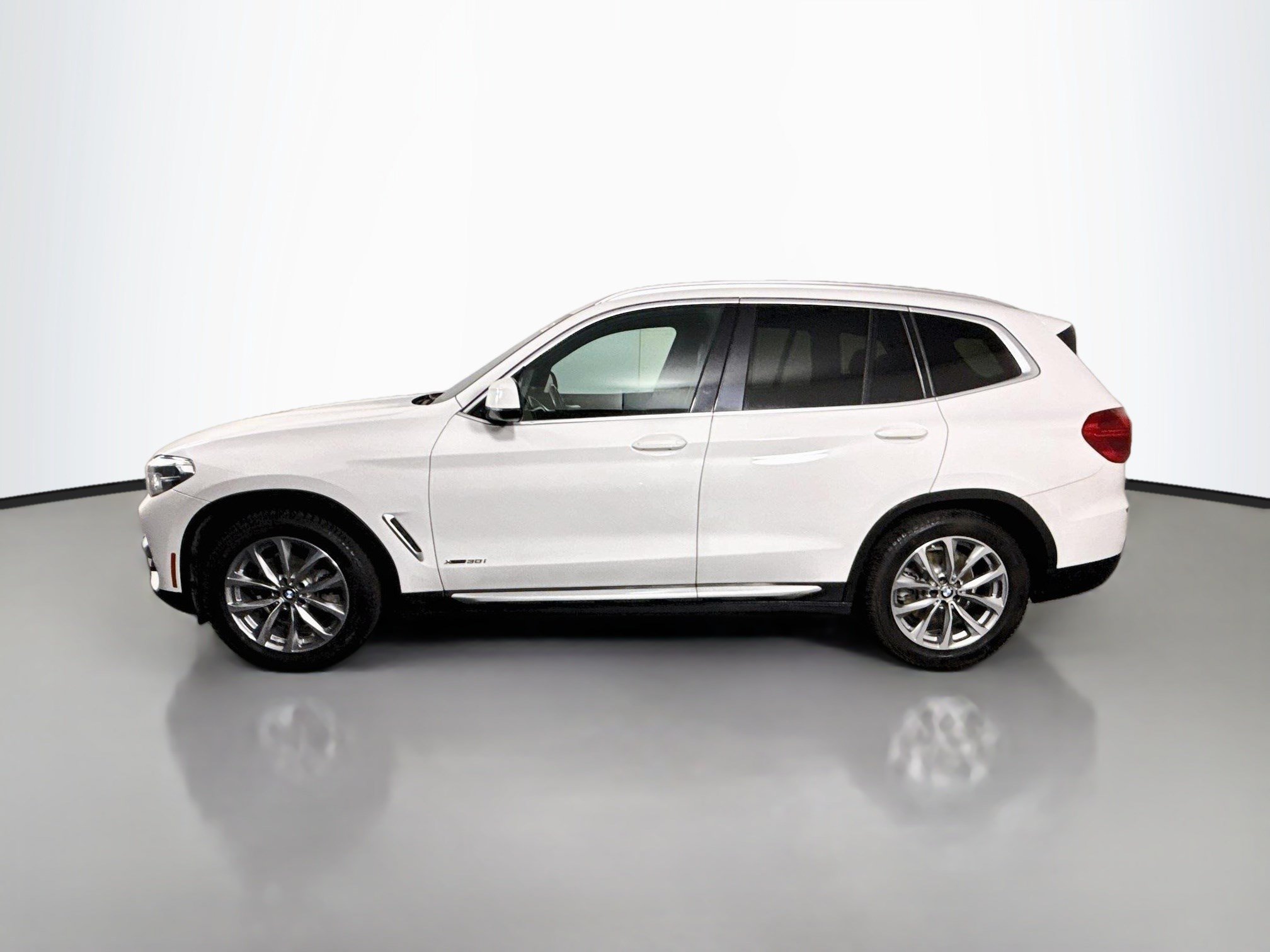 Used 2018 BMW X3 xDrive30i AWD/4WD image 6