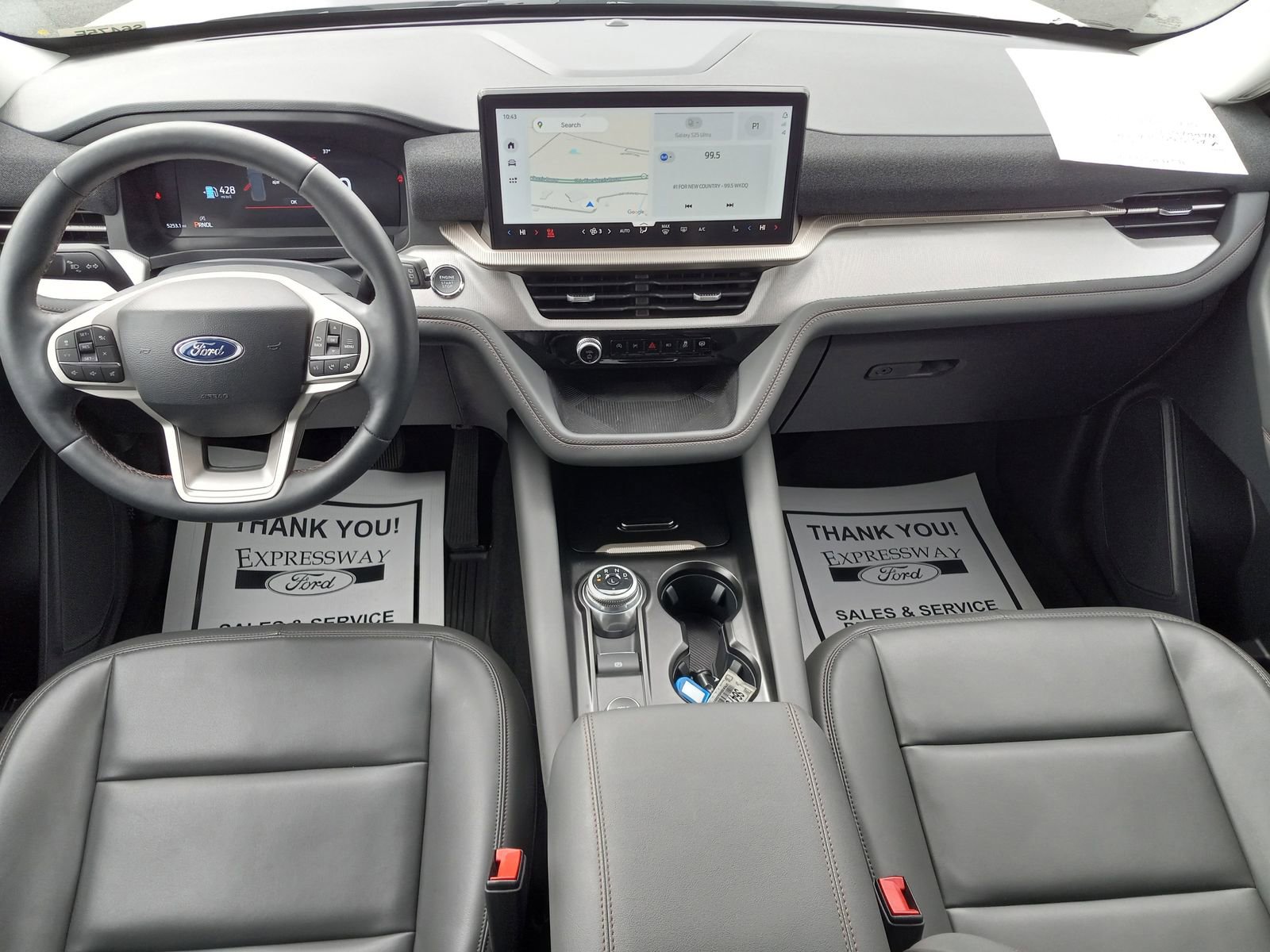 New 2025 Ford Explorer Active w/ Active Comfort Package image 11