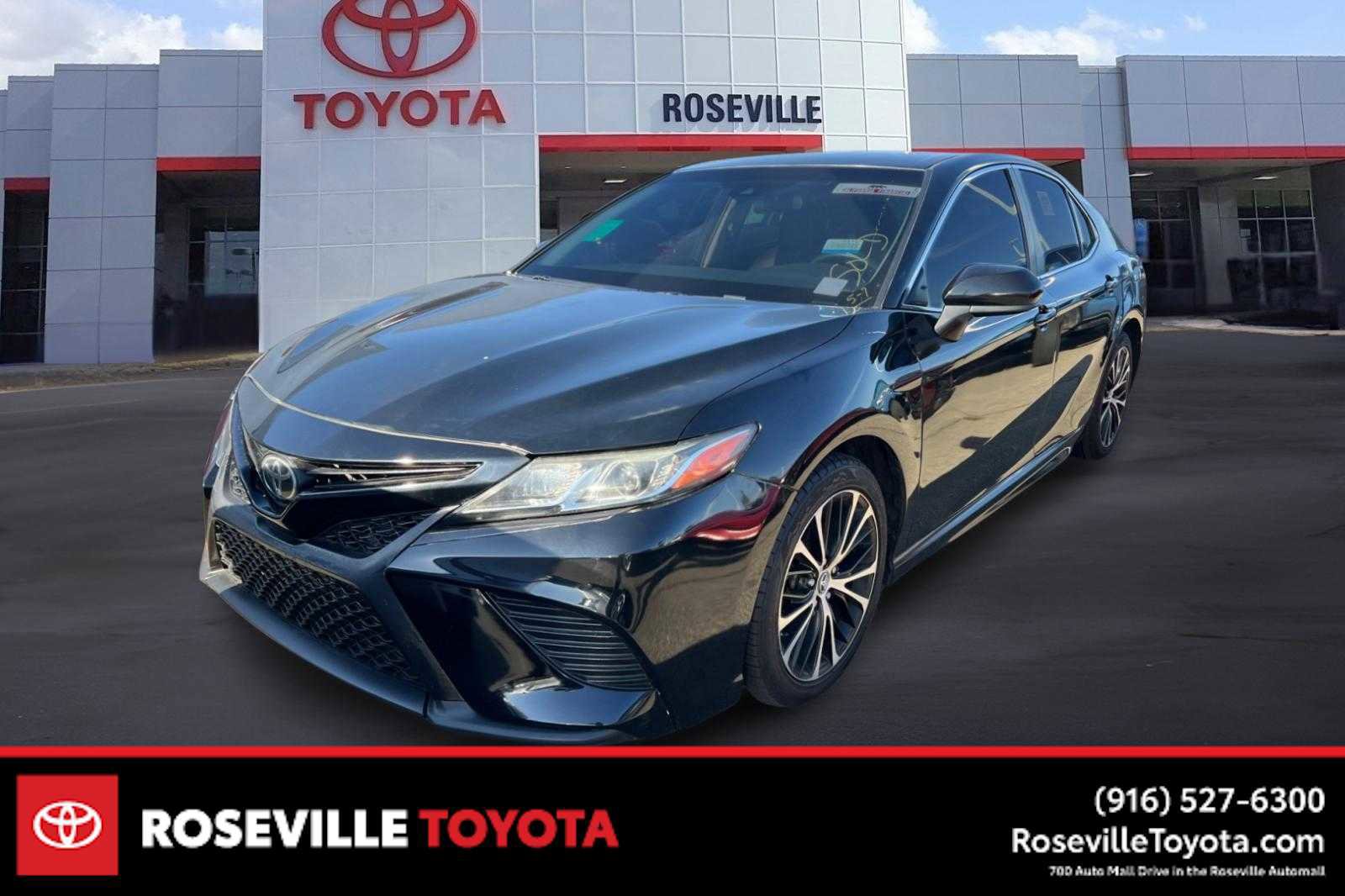 Used 2018 Toyota Camry SE FWD video 1