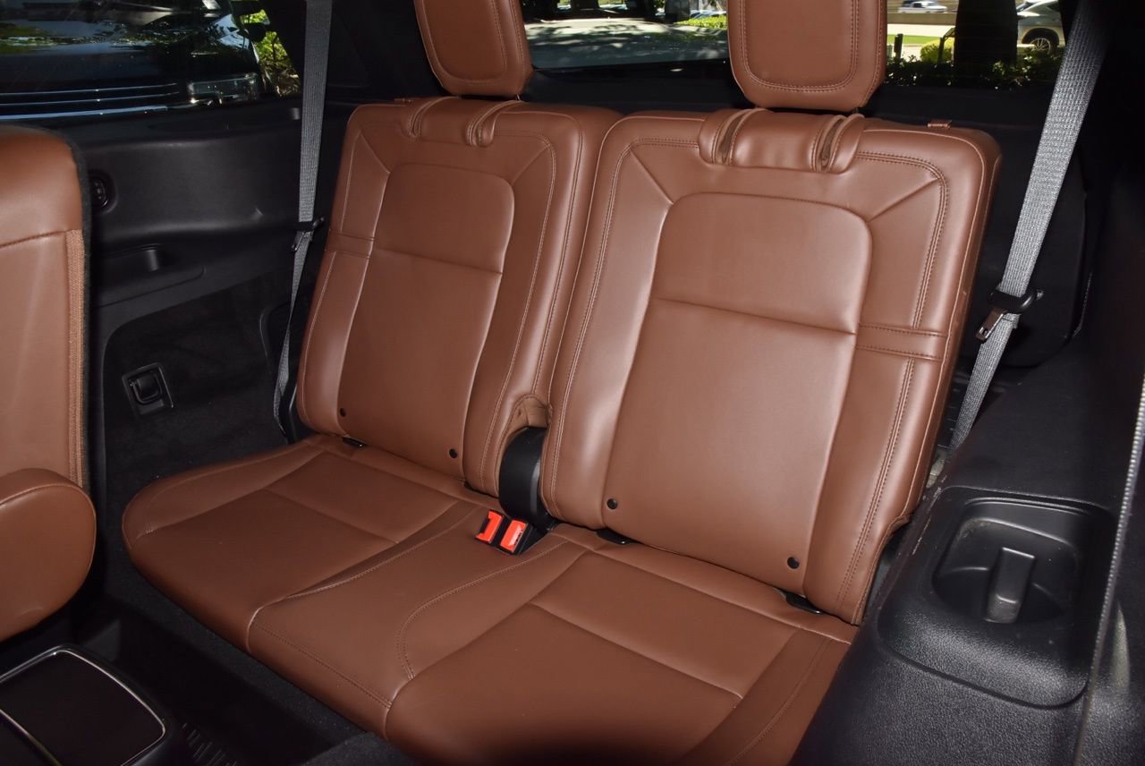 Used 2022 Lincoln Aviator Reserve w/ Equipment Group 201A image 15