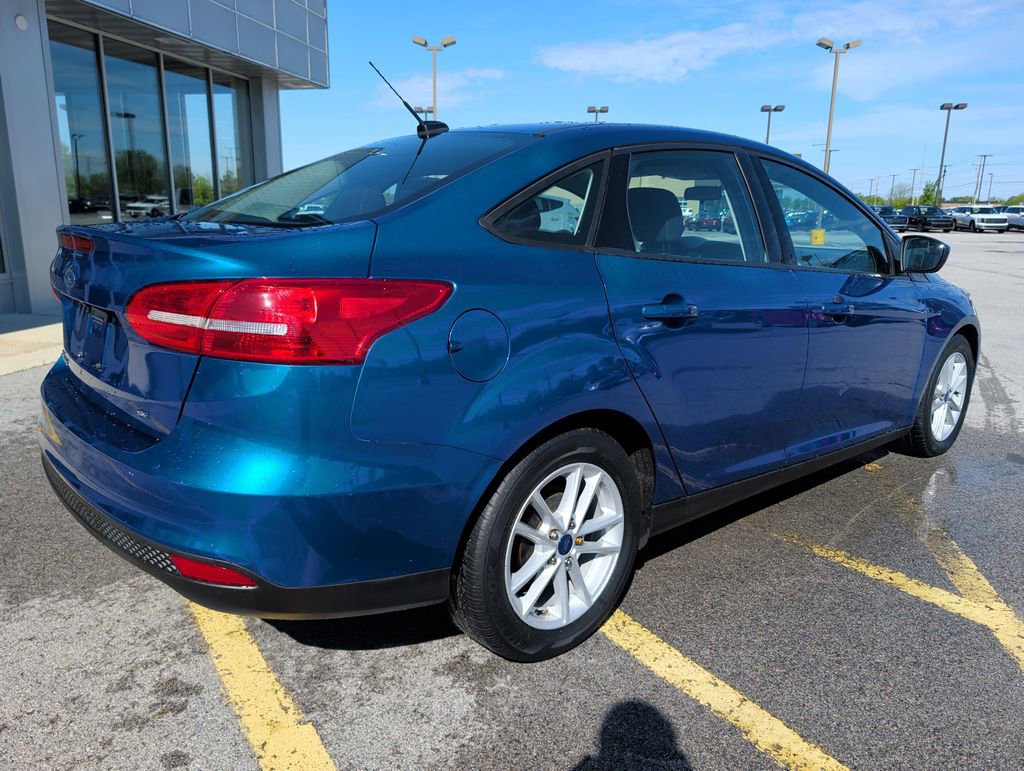 Used 2018 Ford Focus SE FWD image 7