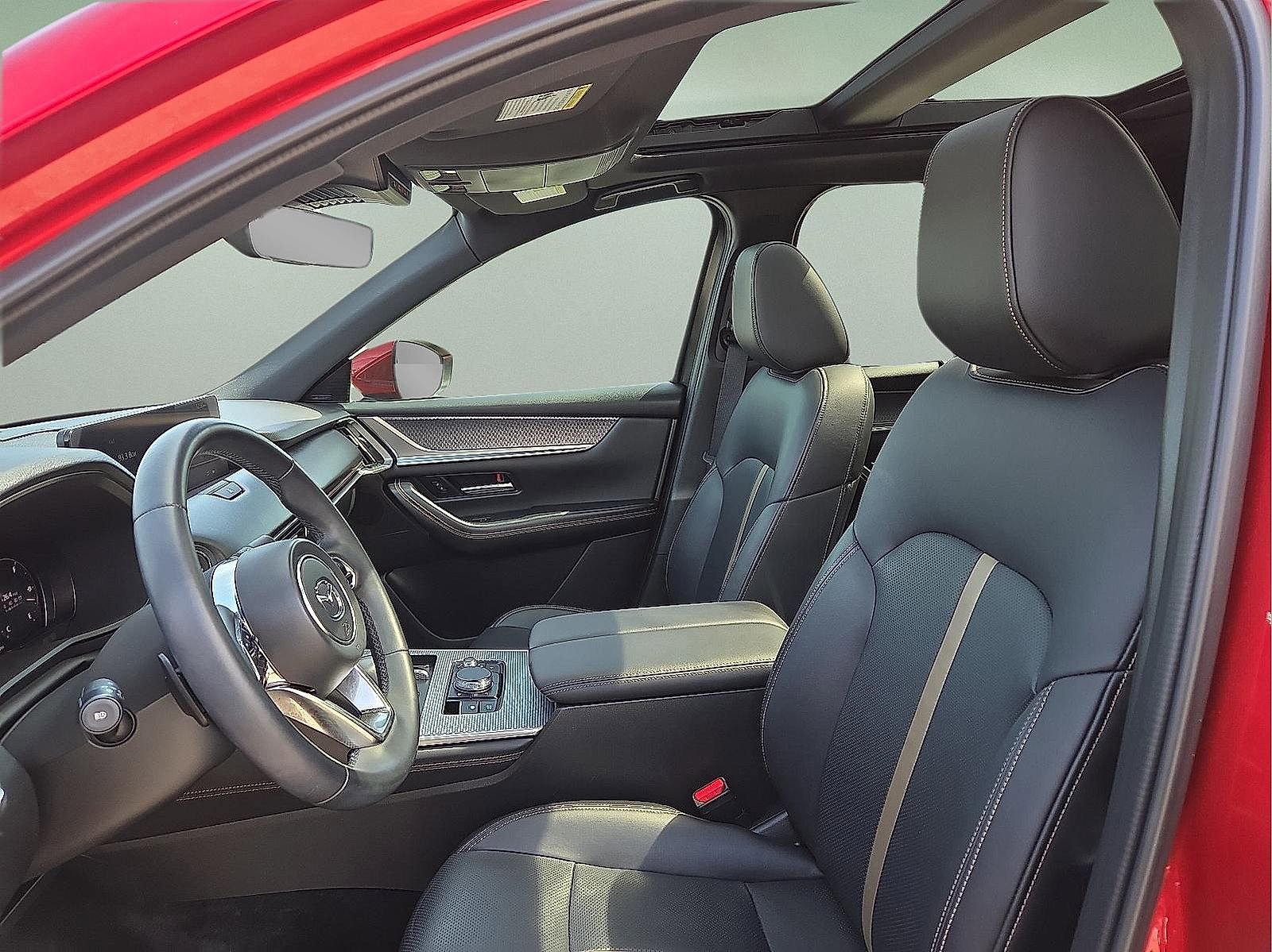 Used 2024 MAZDA CX-90 3.3 Turbo w/ Premium Plus Pkg image 14