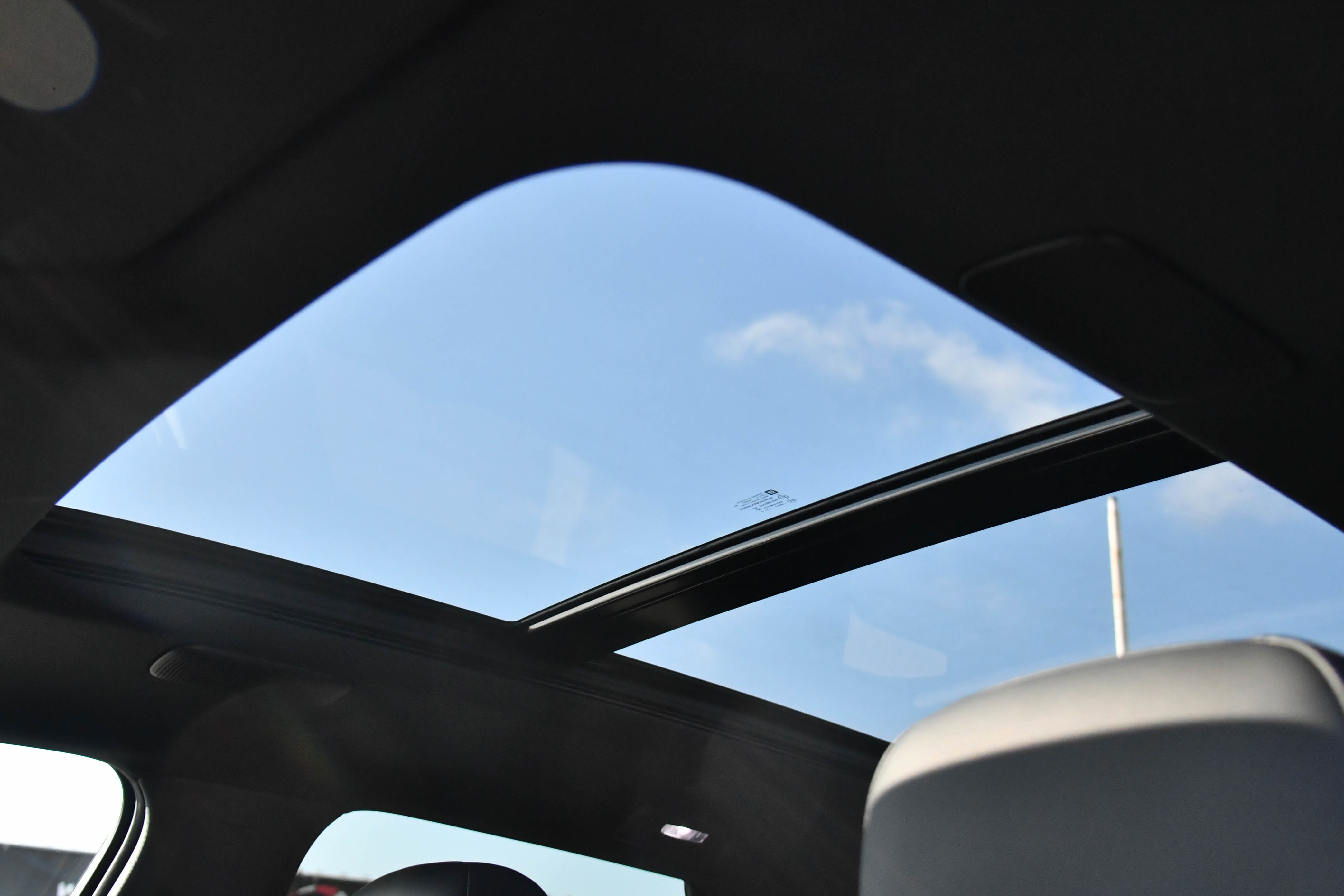 Used 2024 Acura ZDX A-Spec image 38