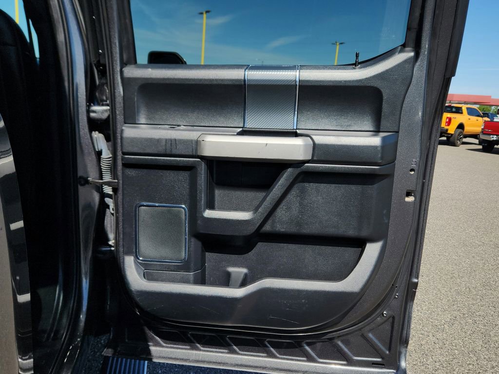 Used 2019 Ford F150 Lariat w/ Equipment Group 502A Luxury AWD/4WD image 24