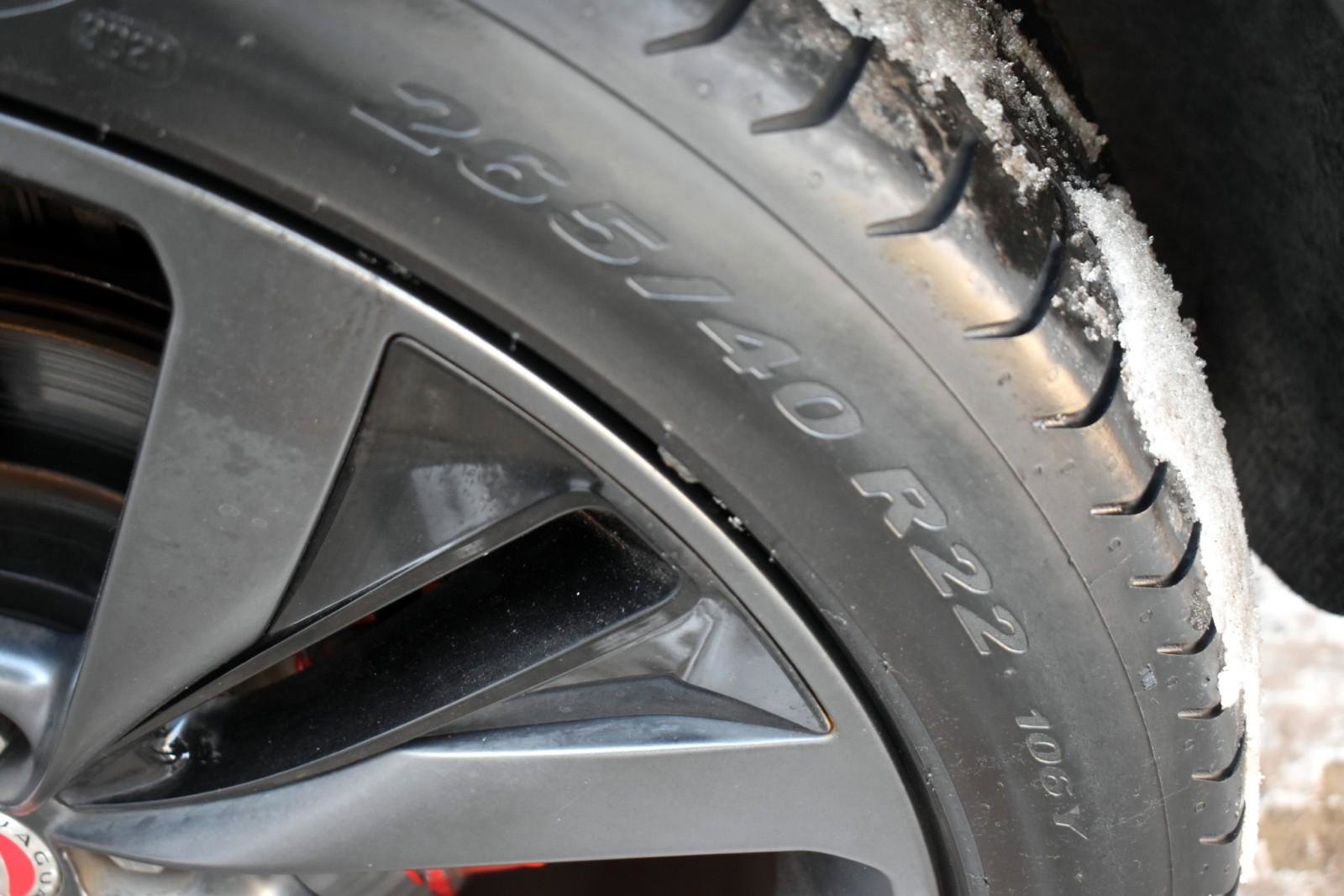 Used 2019 Jaguar F-PACE Prestige image 53