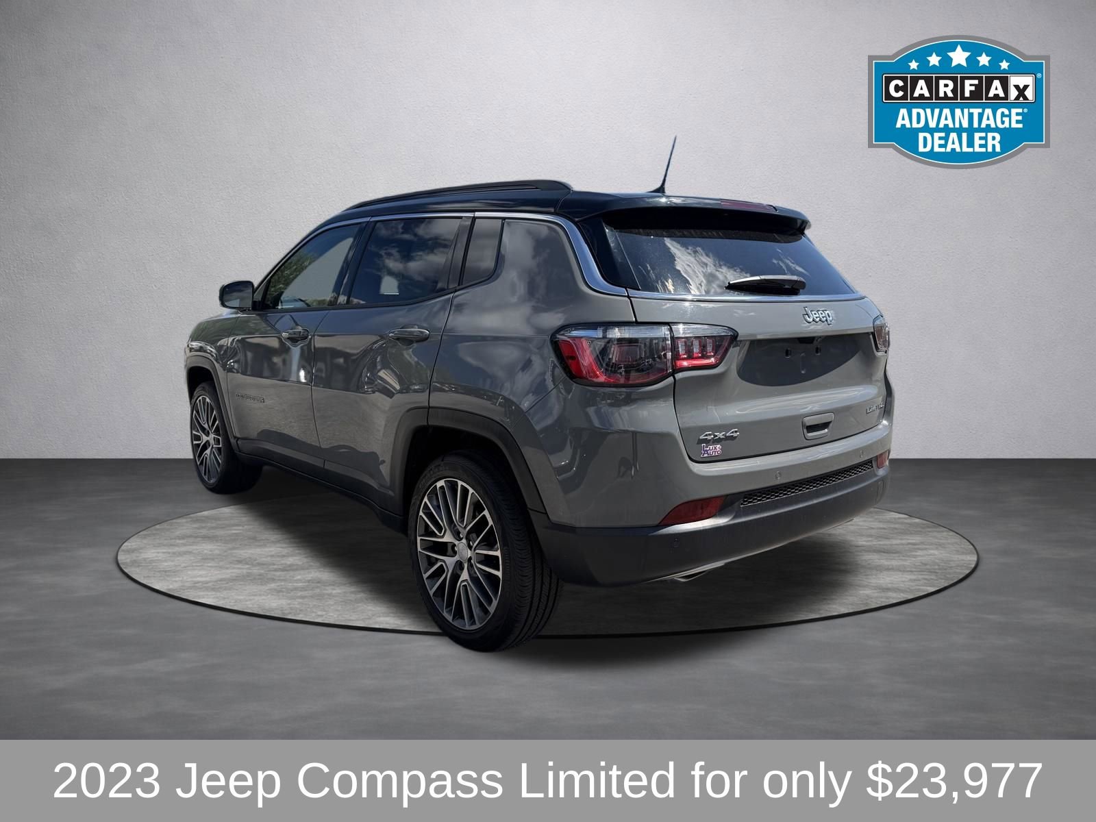Used 2023 Jeep Compass Limited w/ Elite Group AWD/4WD image 5