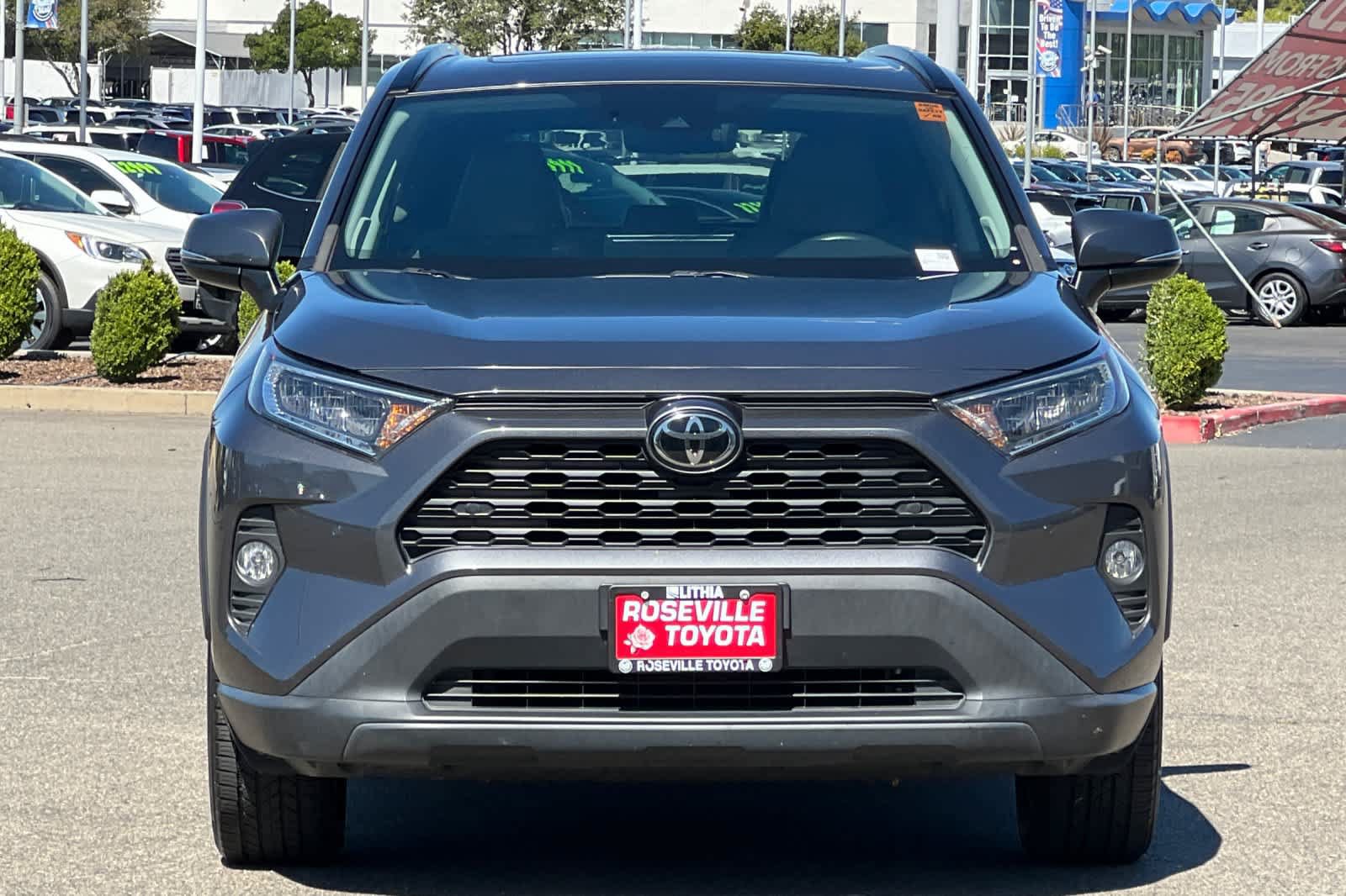 Certified 2021 Toyota RAV4 XLE Premium AWD/4WD image 10
