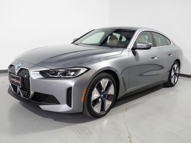 Used 2023 BMW i4 eDrive35 image 10