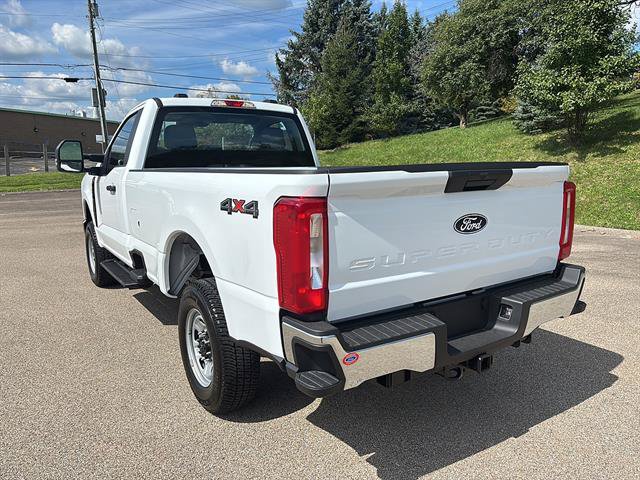 New 2027 Ford F250 XL w/ XL Chrome Package AWD/4WD image 2