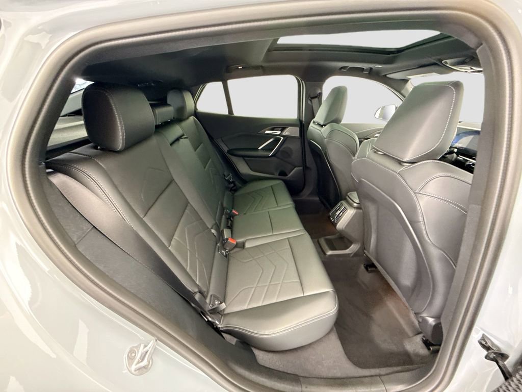 New 2026 BMW X2 xDrive28i w/ Technology Package image 21