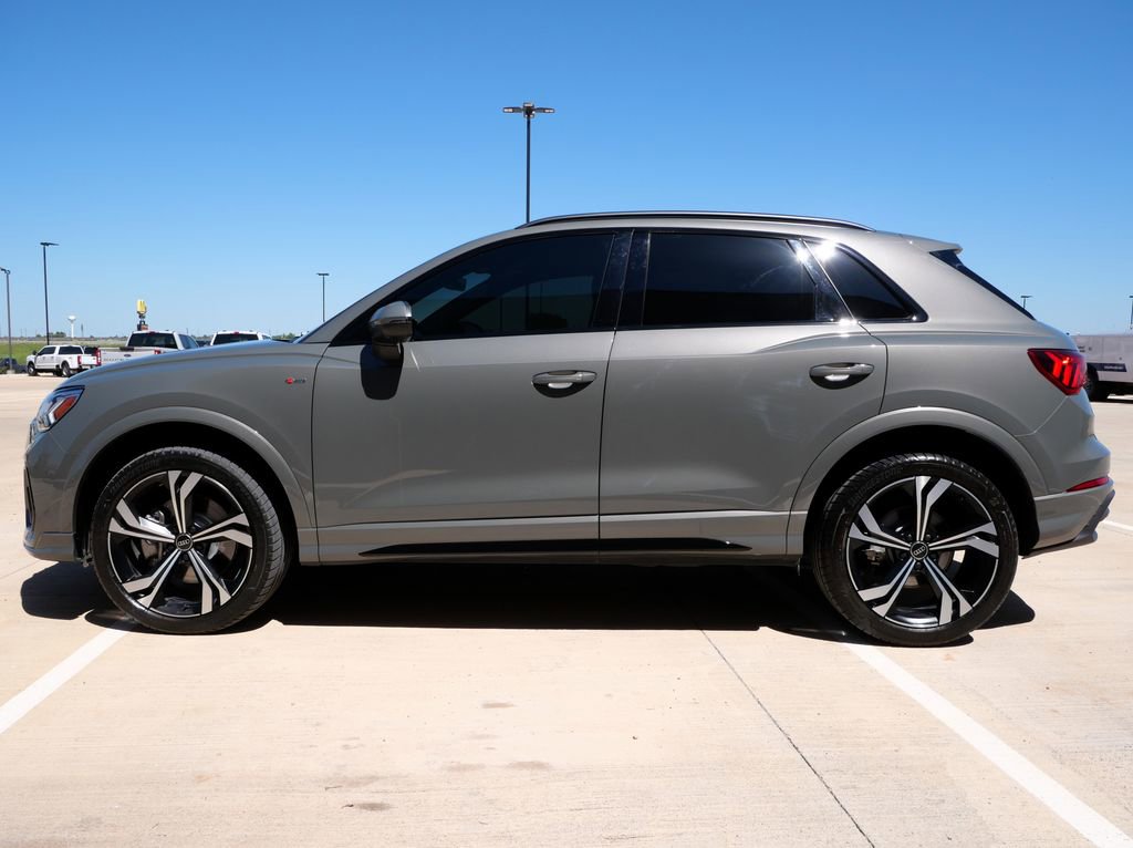 Used 2024 Audi Q3 2.0T Premium Plus AWD/4WD image 3