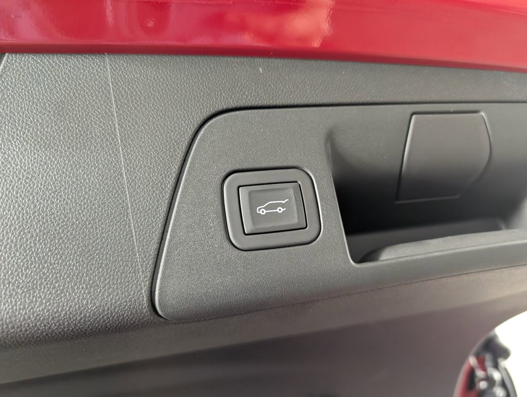 New 2025 Buick Envision Sport Touring image 11