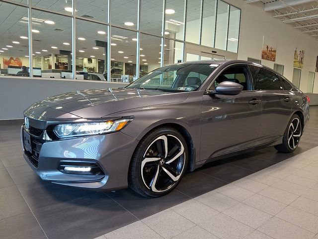 Used 2019 Honda Accord Sport image 3