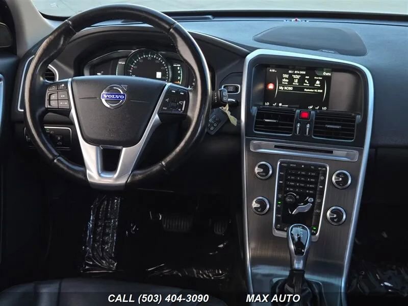 Used 2015 Volvo XC60 T5 Platinum image 26