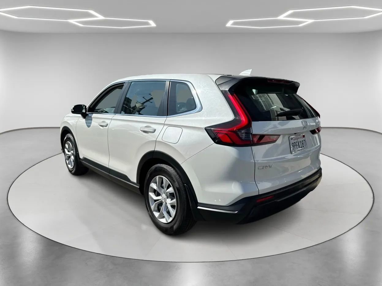 Used 2024 Honda CR-V LX image 7