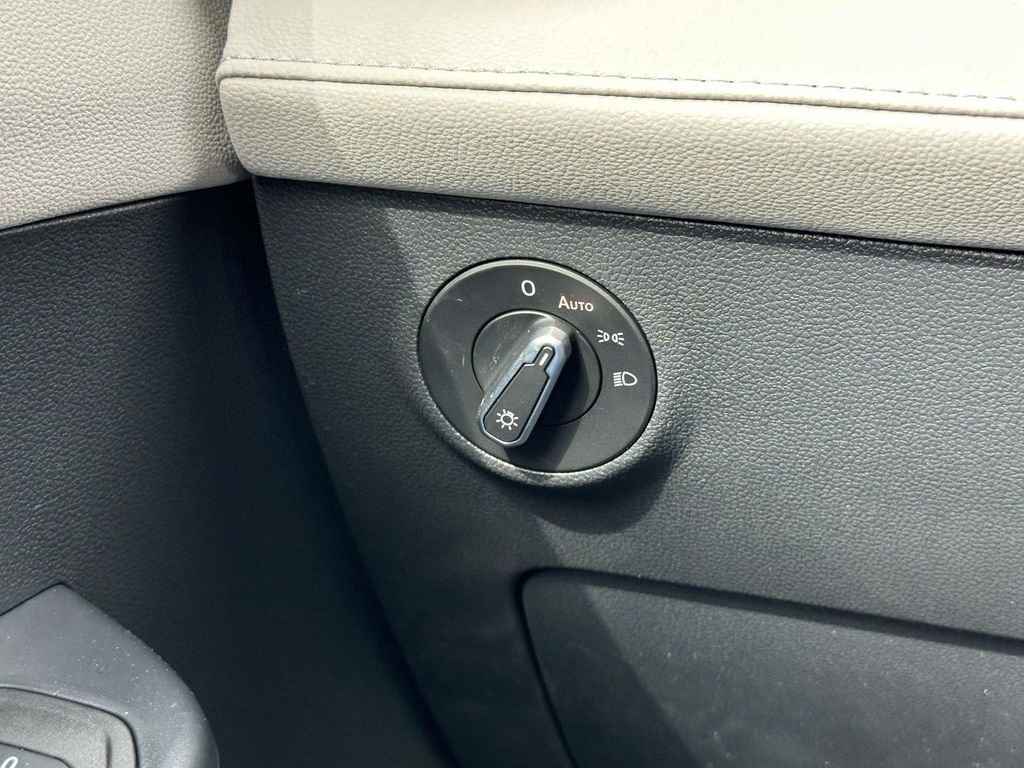 New 2025 Volkswagen Taos S FWD image 23