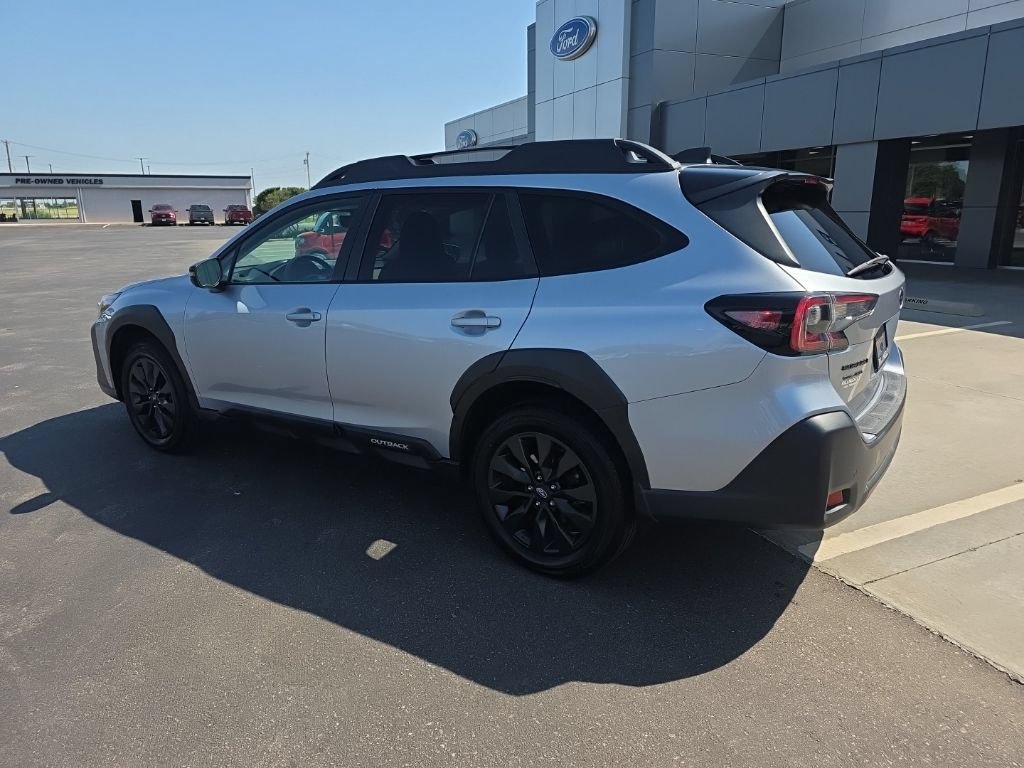 Used 2023 Subaru Outback Onyx Edition XT AWD/4WD image 3
