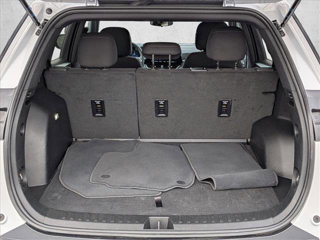 Used 2025 Chevrolet Equinox LT image 6