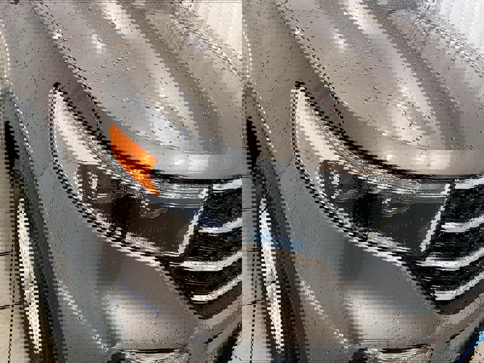 Used 2021 Ford Explorer XLT w/ Equipment Group 202A AWD/4WD image 33