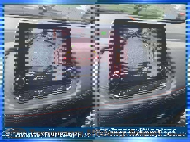 Certified 2025 Nissan Rogue SV image 29