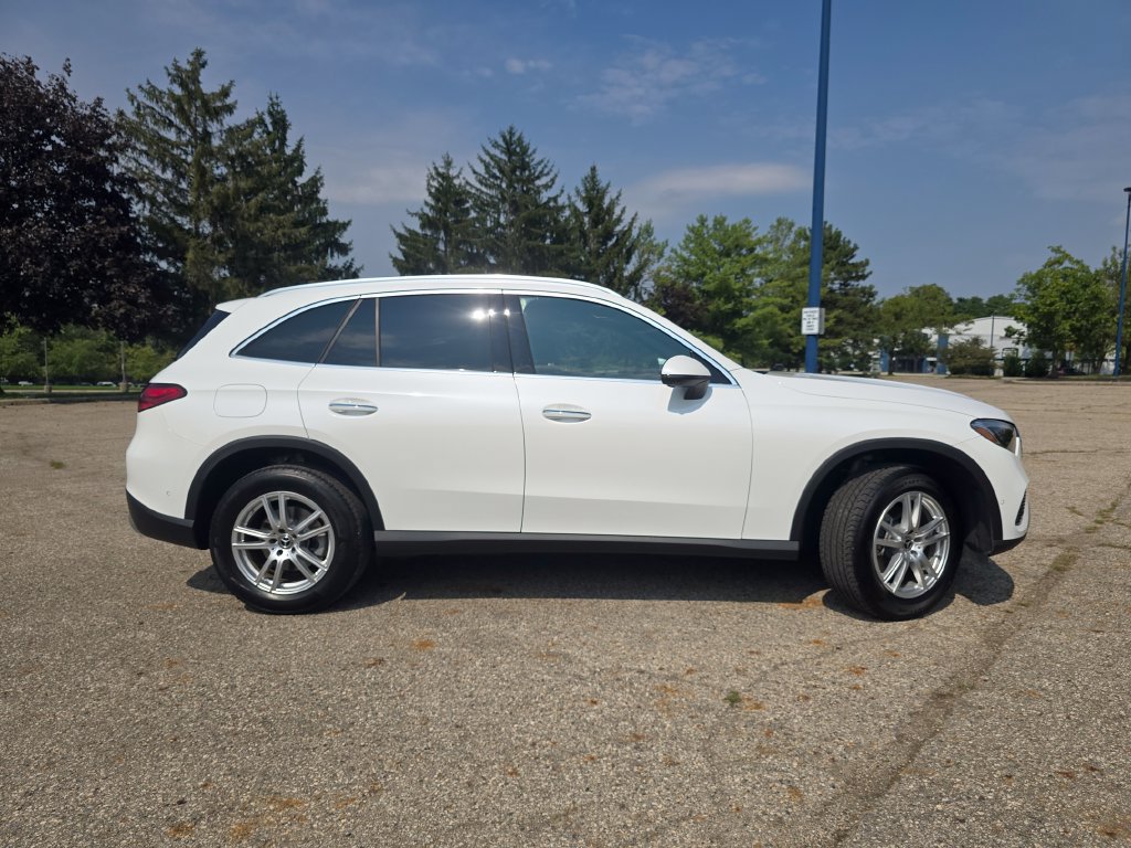 Certified 2026 Mercedes-Benz GLC 300 4MATIC image 19