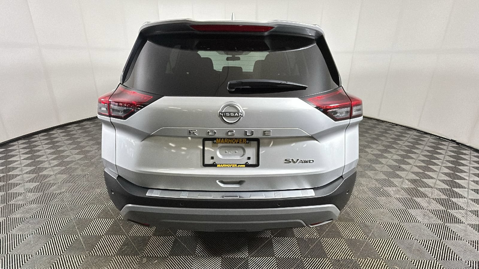 Used 2023 Nissan Rogue SV AWD/4WD image 4