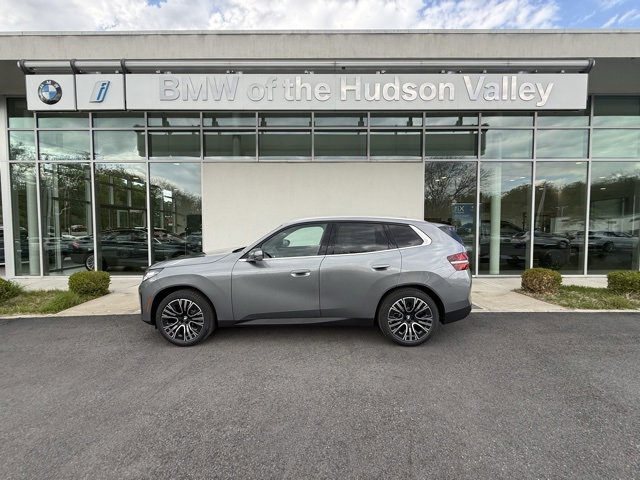 New 2025 BMW X3 xDrive30i w/ Premium Package
