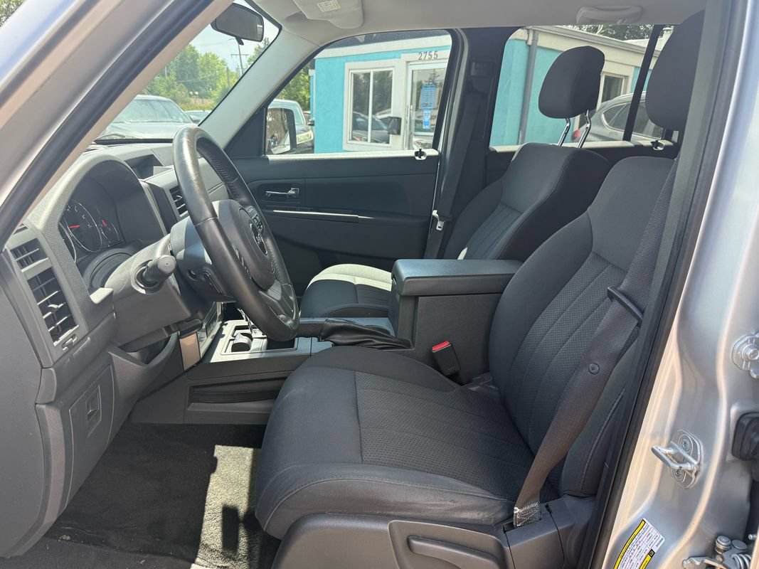 Used 2011 Jeep Liberty Sport w/ Popular Equipment Group AWD/4WD image 9