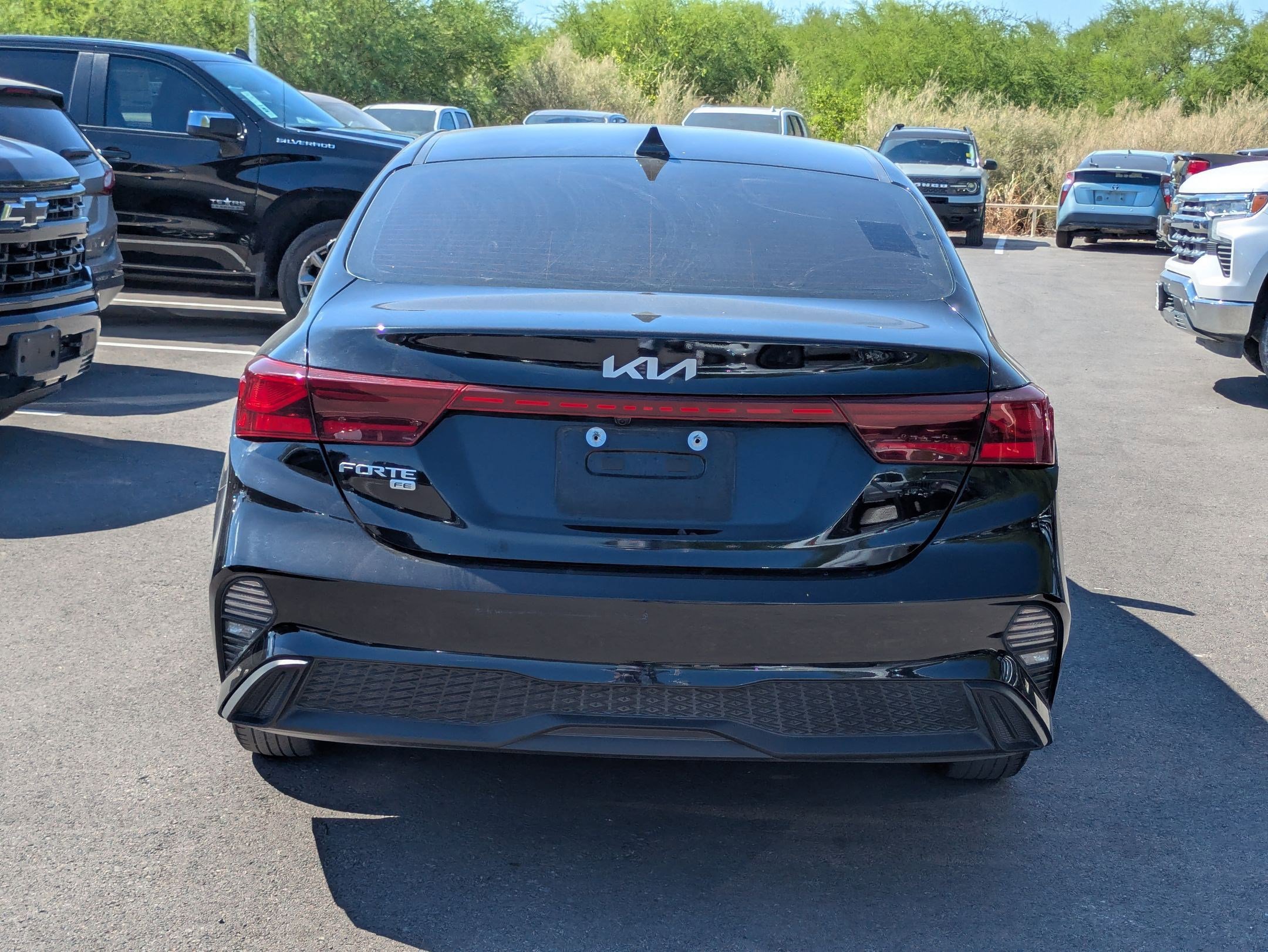 Used 2023 Kia Forte LX image 4