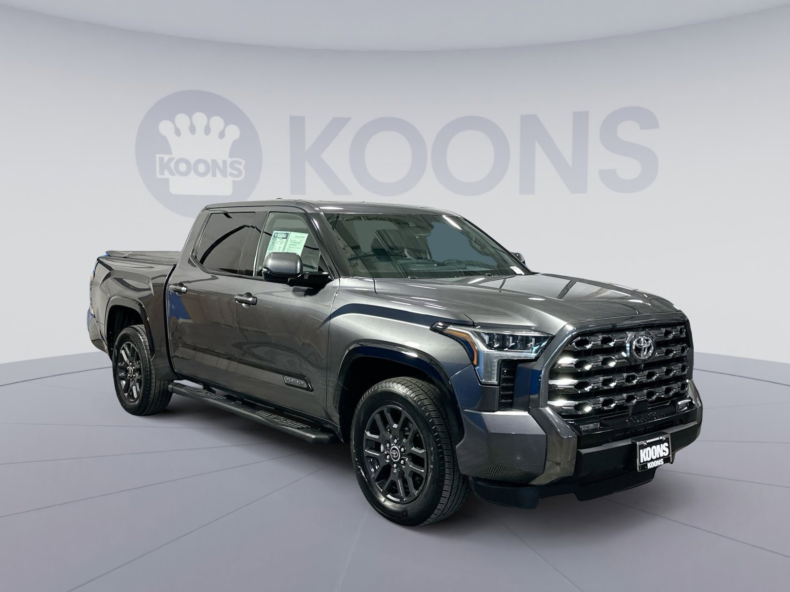 Used 2023 Toyota Tundra Platinum image 10