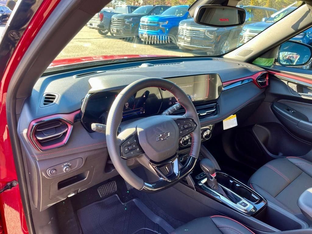 New 2026 Chevrolet TrailBlazer RS w/ Convenience Package AWD/4WD image 12