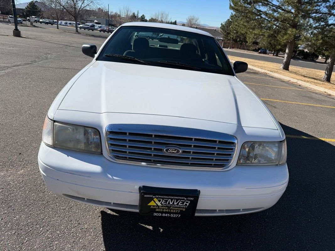 Used 2008 Ford Crown Victoria RWD image 6