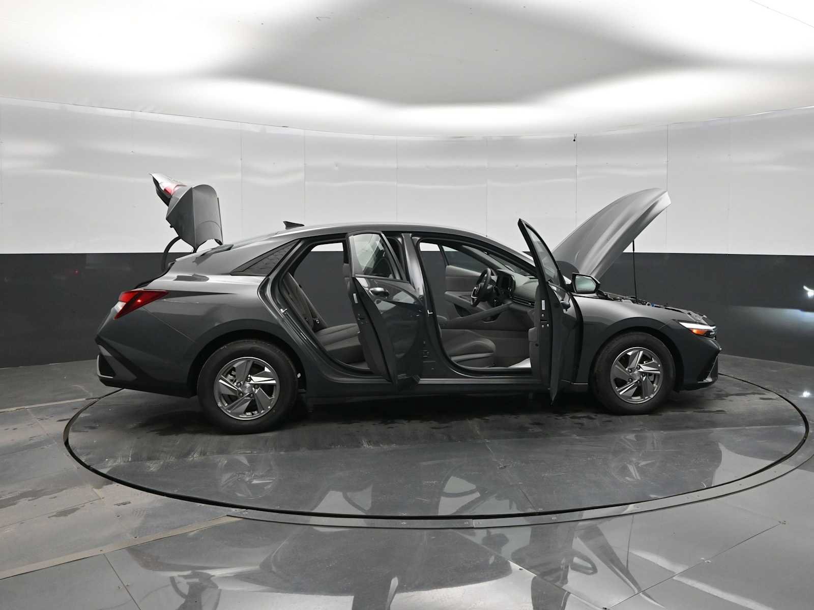 New 2026 Hyundai Elantra SE FWD image 42