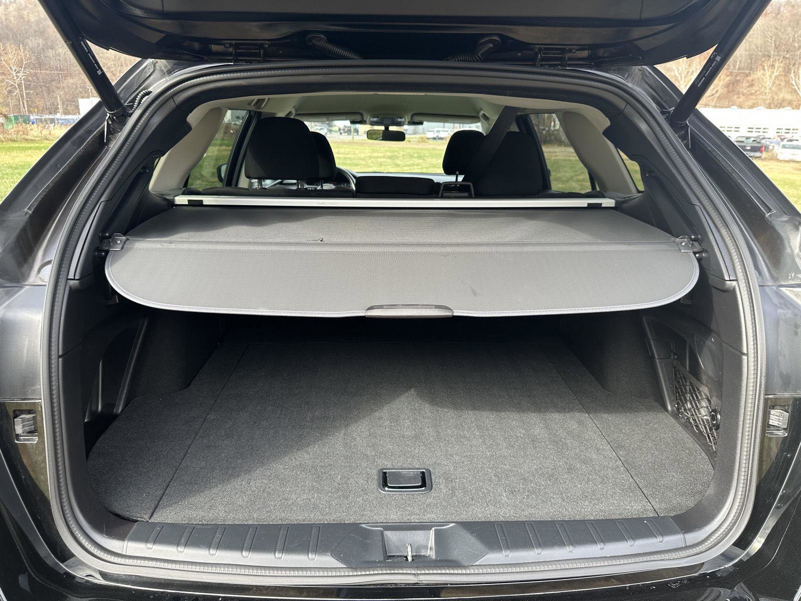 Used 2023 Subaru Outback Premium image 26