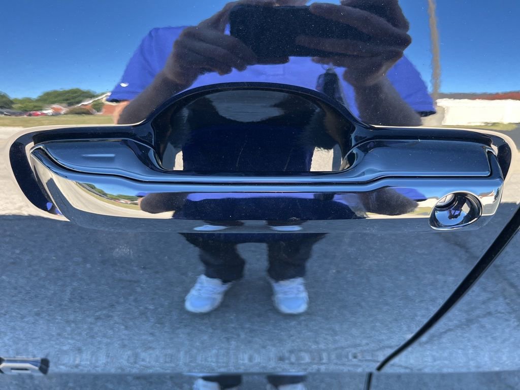 New 2026 Toyota Tundra SR5 image 40