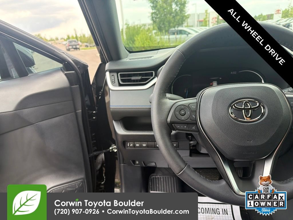 Used 2024 Toyota RAV4 SE w/ Convenience Package AWD/4WD image 26