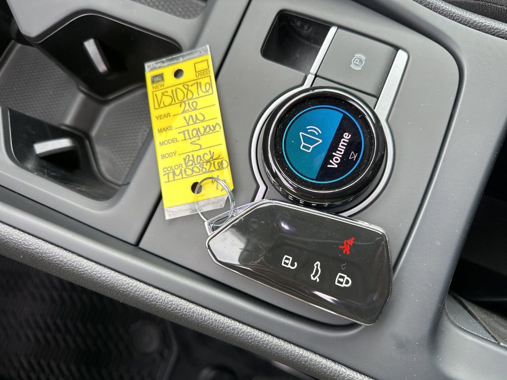 New 2026 Volkswagen Tiguan S image 28