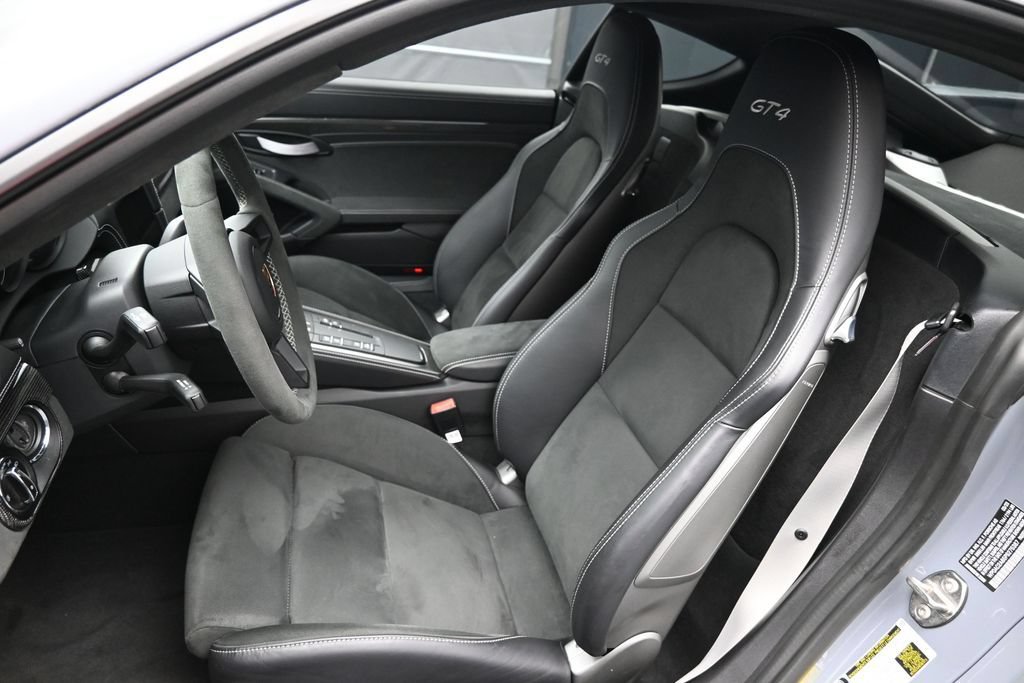 Used 2023 Porsche 718 Cayman GT4 RWD image 6