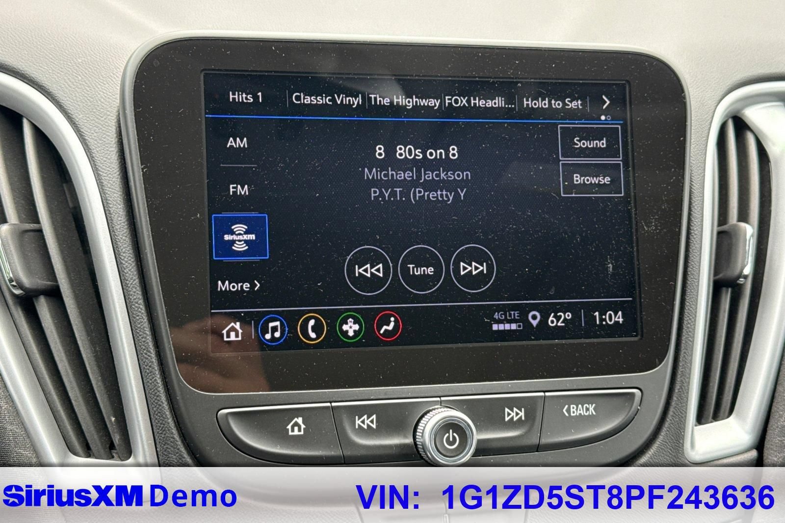 Used 2023 Chevrolet Malibu LT FWD image 38