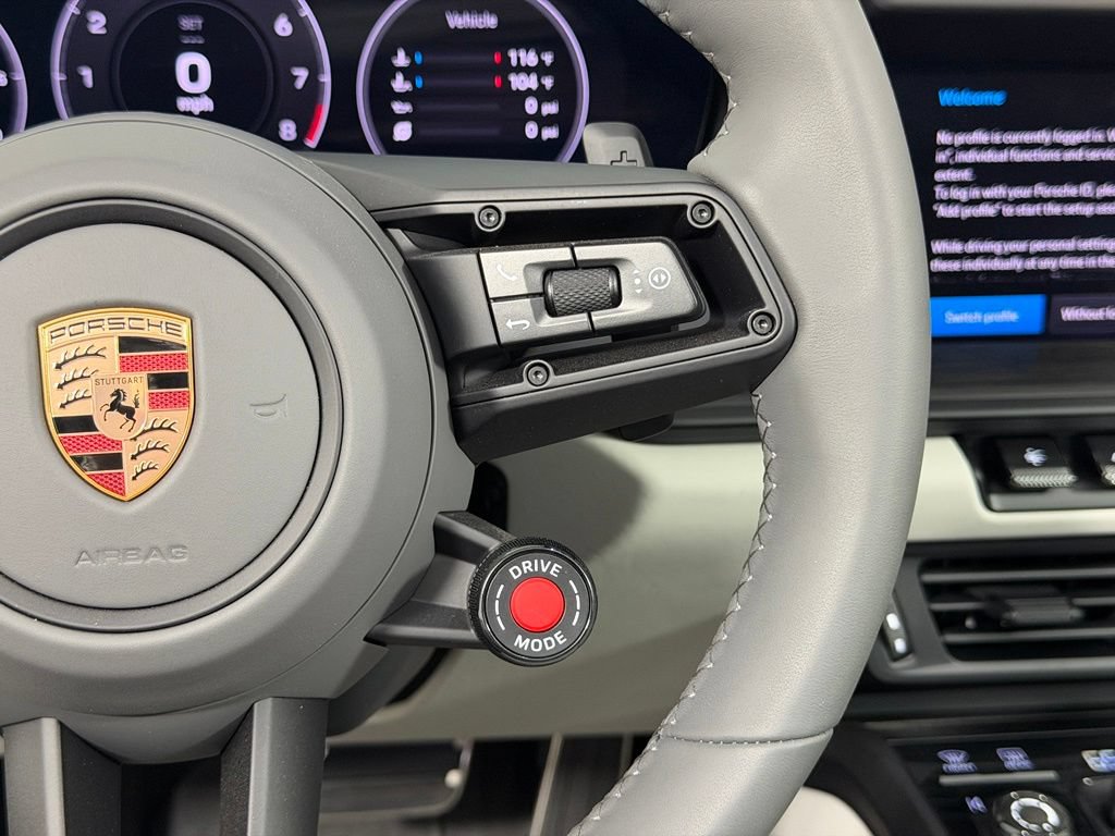 Certified 2026 Porsche 911 Targa 4 GTS AWD/4WD image 23