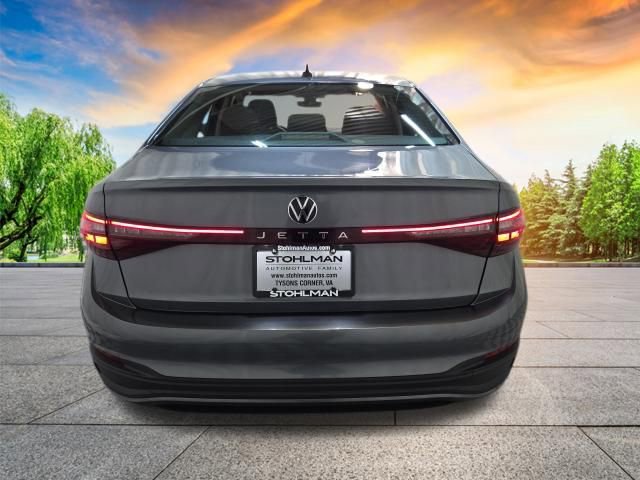 Used 2025 Volkswagen Jetta S image 5