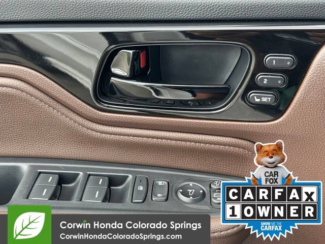 Used 2025 Honda Odyssey Elite image 25
