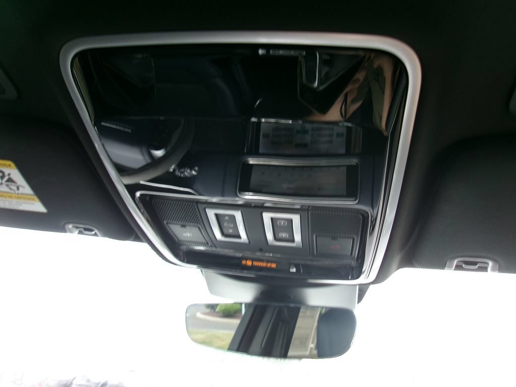 Used 2020 Land Rover Range Rover Sport HST AWD/4WD image 19